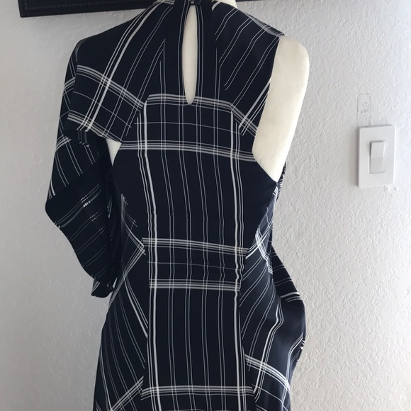 Bianca spender gown - Picture 4 of 8